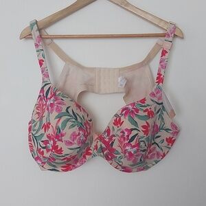 NWT Cacique Lightly Lined T Shirt Bra Tropical Print Size 46D